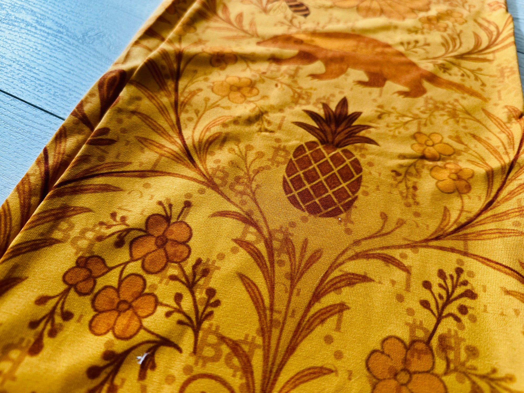 Golden pineapple